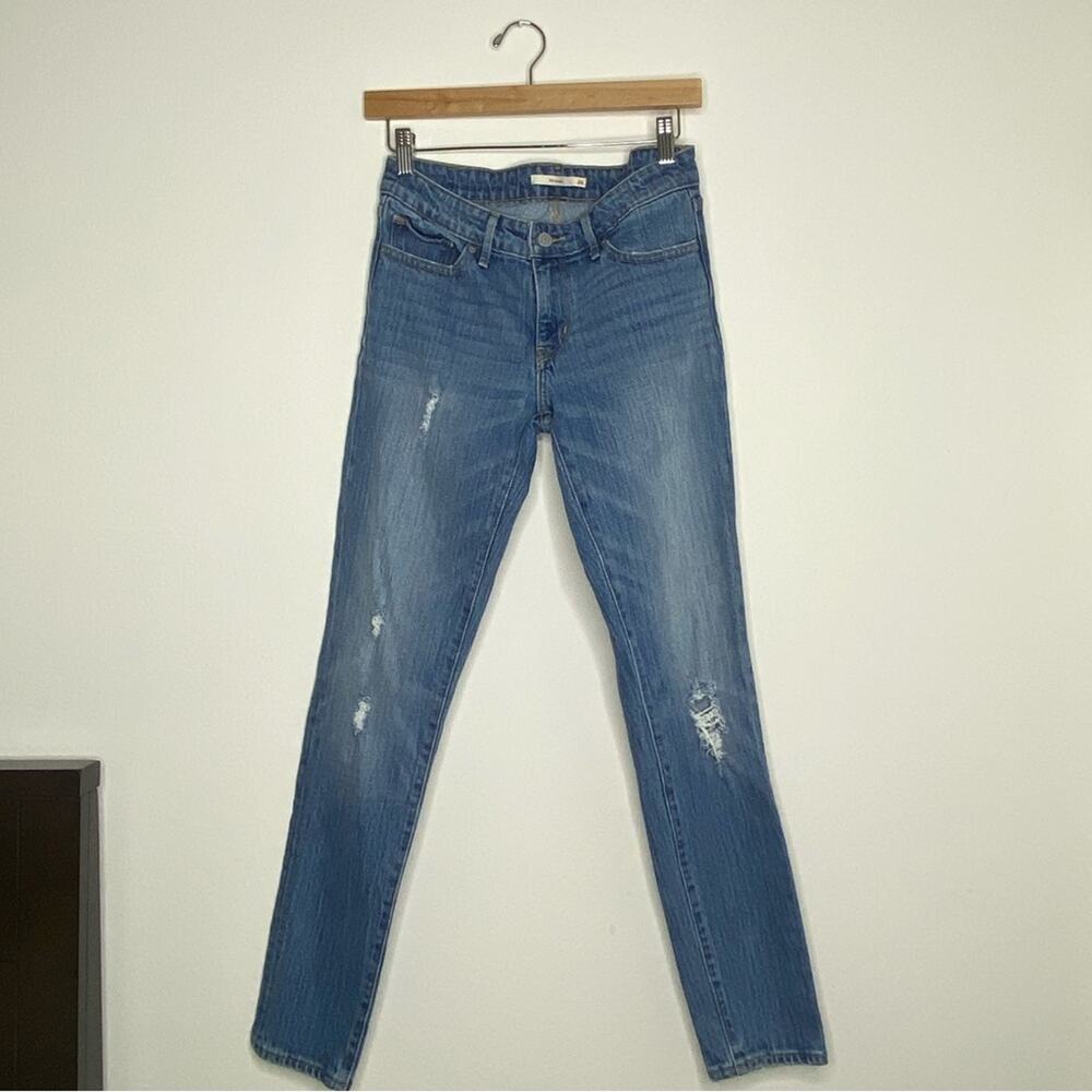 Levi's 711 Skinny Jeans - Women's Size 26 - Distressed Denim Fall Jeans
